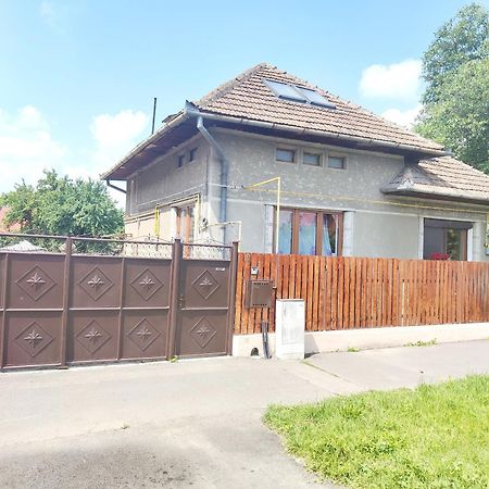 Casa De Vis Apartment Brasov Ngoại thất bức ảnh